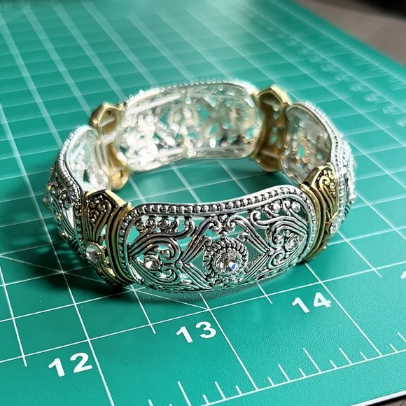 New Silver/Gold Tone Thick Rhinestones Bracelet - Picture 2 of 3